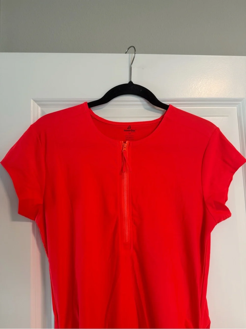 BesserBay Front-Zip Rash Guard Swim Shirt